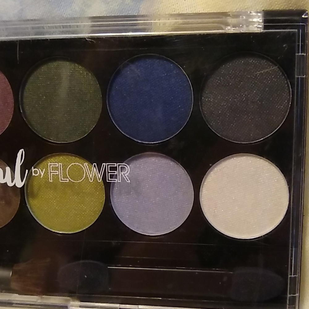 Flowerful by Flower 12 Color Eyeshadow Palette - Picture 6 of 6